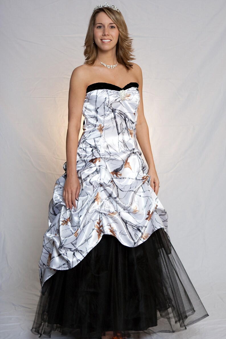 Different Prints Available: Strapless Satin Camo Wedding Gown with Tulle, No Train Bild 2