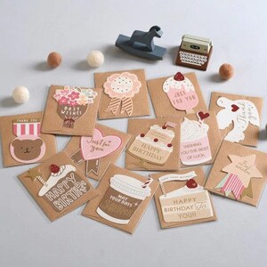 Tarjetas de cumpleaños hechas a mano y tarjetas de felicitación