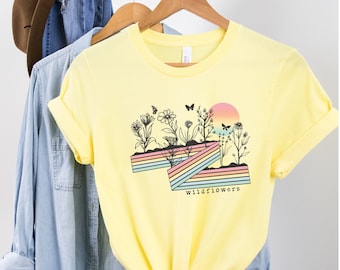 Wildflower Tshirt, Wild Flowers Shirt, Floral Tshirt, Flower Shirt, Gift for Women, Ladies Shirts, Best Friend Gift, Wildflower Tee