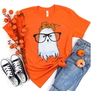 Cute Ghost with Glasses and Bandana Shirt Halloween T-Shirt Gift for Halloween Women  Cute Shirt for Halloween Spooky Tee Funny T Shirt