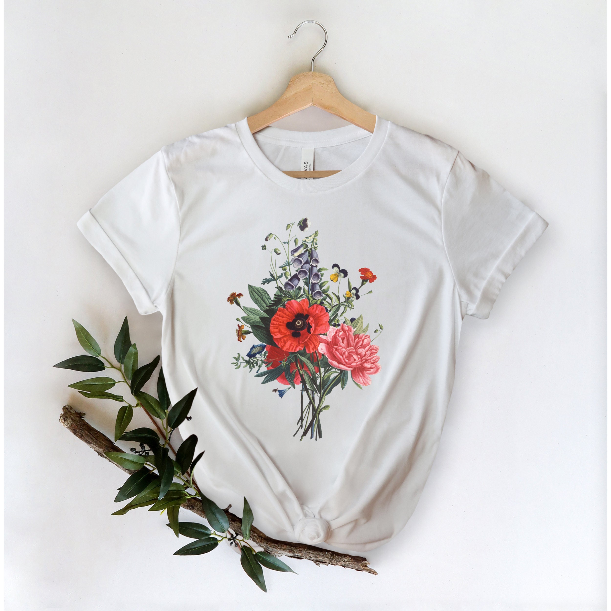 Botanical Shirt Vintage T-shirt Flower Tee Vintage Botanical | Etsy