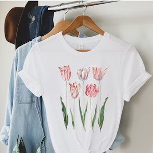 Tulip Shirt Vintage Flower T Shirt Floral TShirt Plant Mom Tee Plant Lover Gift Mom Gift Cute Ladies Shirt Nature Lover Shirt Mothers Day