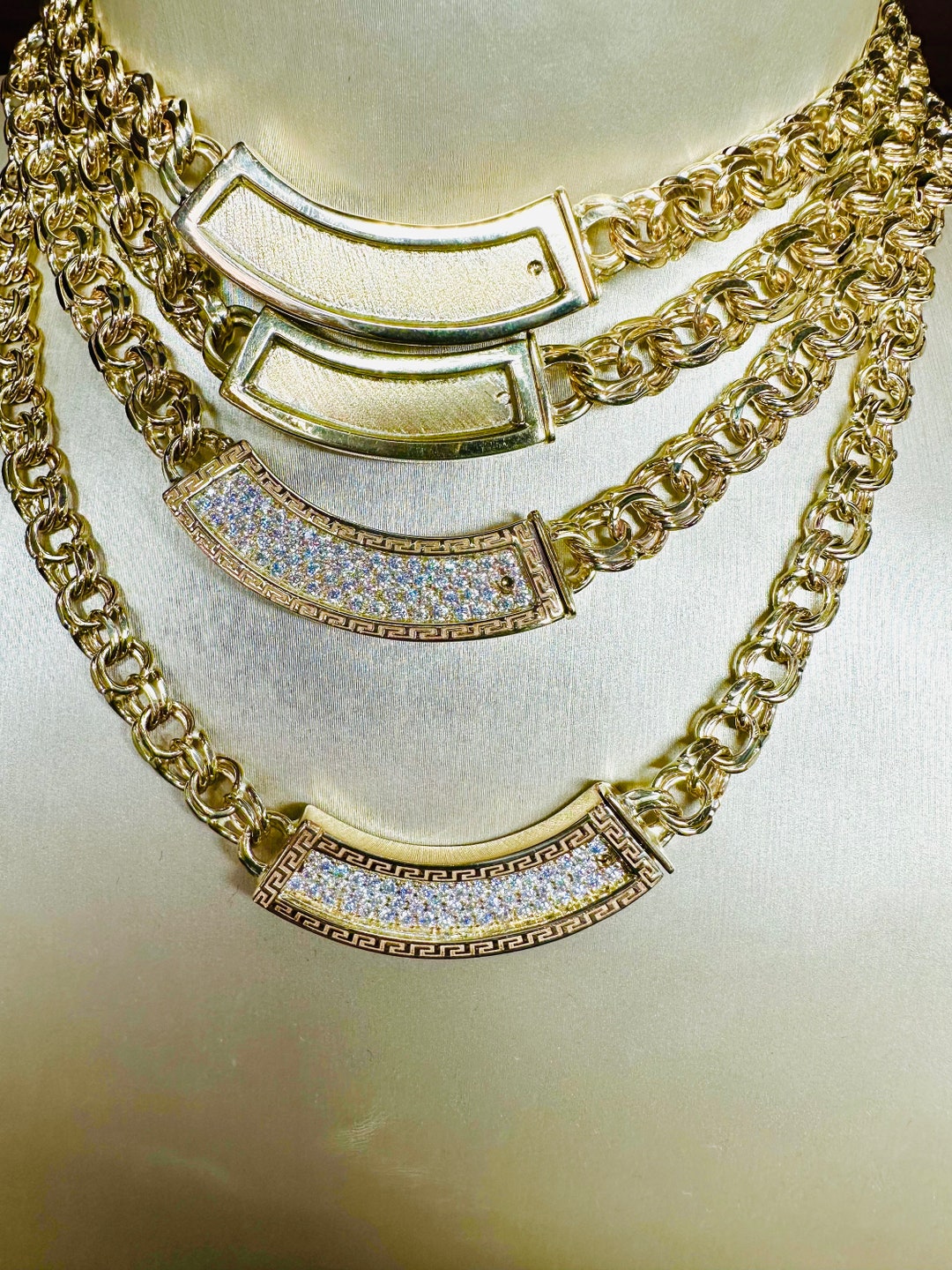 Real 10 karat gold chain Clearance