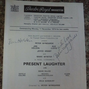 PETER WYNGARDE (1927 – 2018) and Jan Holden (1931 – 2005 Autographed Programme 1974 Jason King / Department S