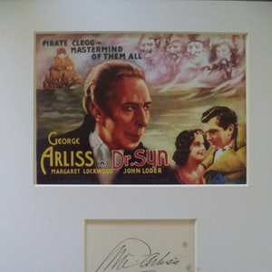 GEORGE ARLISS (1868 – 1946) Autogrammkarte, handsigniert auf Karte Gains Borough Film "Dr. Syn" 1937