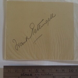 FRANK PETTINGELL (1891 – 1966) Handtekening, handgesigneerde kaart, zat in "The Goose Steps Out" met Will Hay