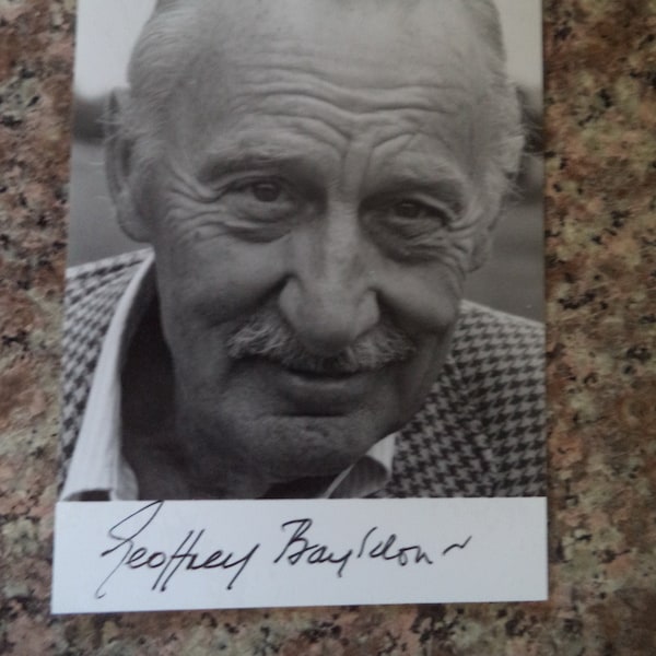 GEOFFREY BAYLDON (1924 – 2017) Autograph, hand signed photo card Catweazle/Worzel Gummidge/British horror films