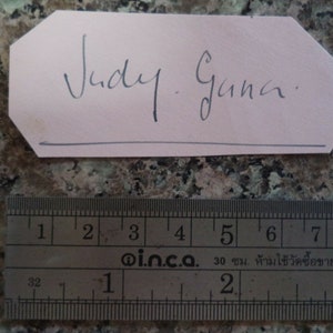 JUDY GUNN (1915 – 1991) Autogramm, handsignierte Seite PLUS ein vintage Zigarettenbild "Silver Blaze" 1937 Sherlock Holmes."