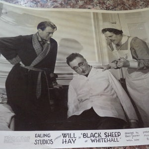 La pecora nera di Whitehall (1942) UK LOBBY CARD Film di Ealing Will Hay e John Mills #2