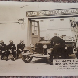 ABBOTT en COSTELLO Meet The Keystone Kops (1955) Original UK Lobby Card en Trade Ad