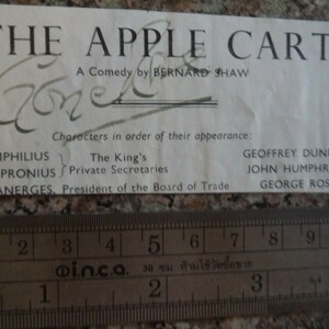 GEORGE ROSE (1920 – 1988) Autograph, hand signed on 1953 programme page, was in many 1950s EALING films