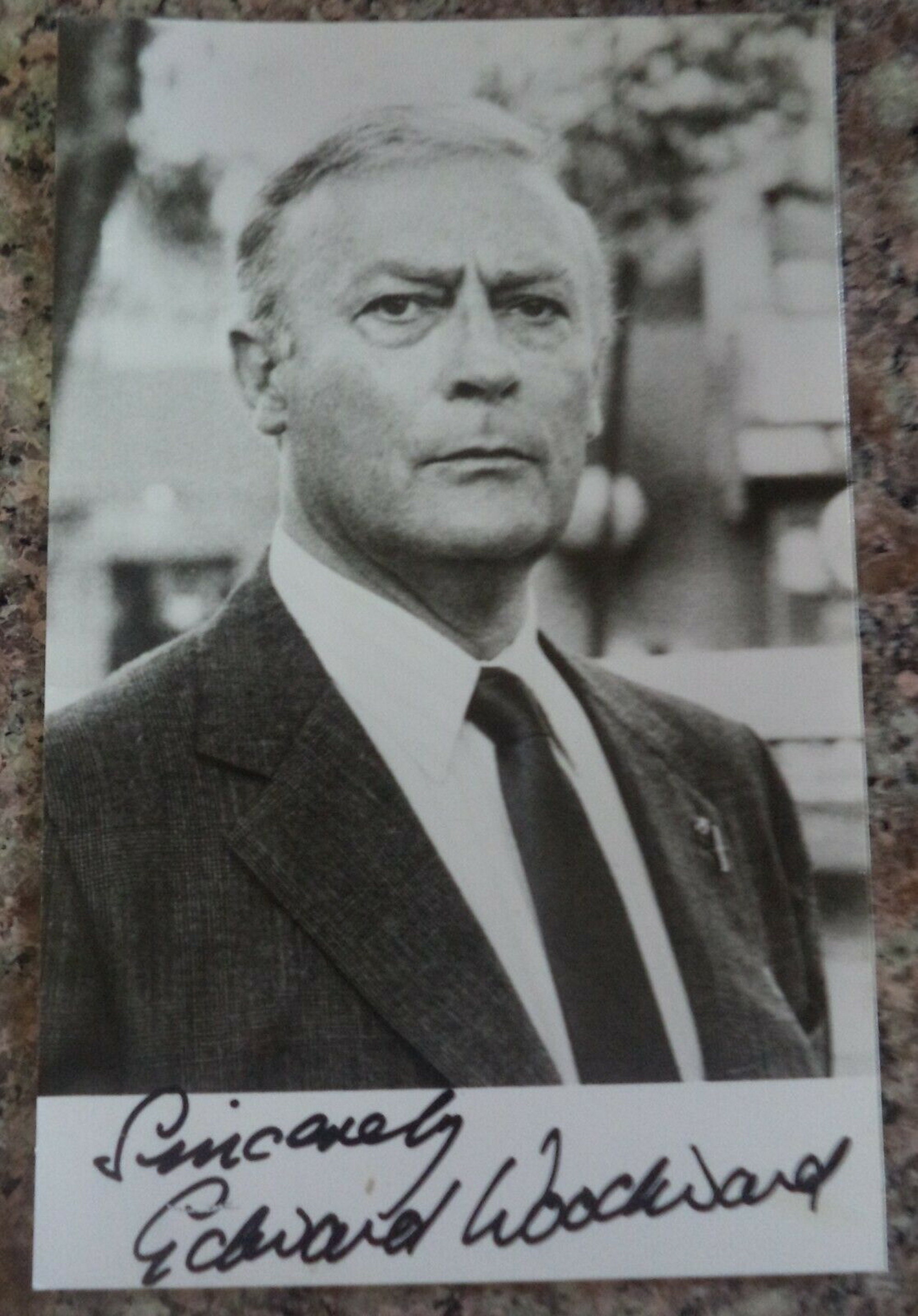 Edward Woodward 1930 09 Autograph Hand Signed In Ink On Etsy