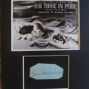 JAMES ROBERTSON JUSTICE (1907 – 1975) Autogrammkarte, handsignierte Karte Ealing Studios "For Persons In Peril" 1944"