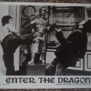 ENTER THE DRAGON (1973) rare carte d'accueil anglaise vintage Bruce Lee et Shih Kien