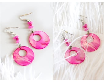 Aretes colgantes con círculo rosa de concha vintage