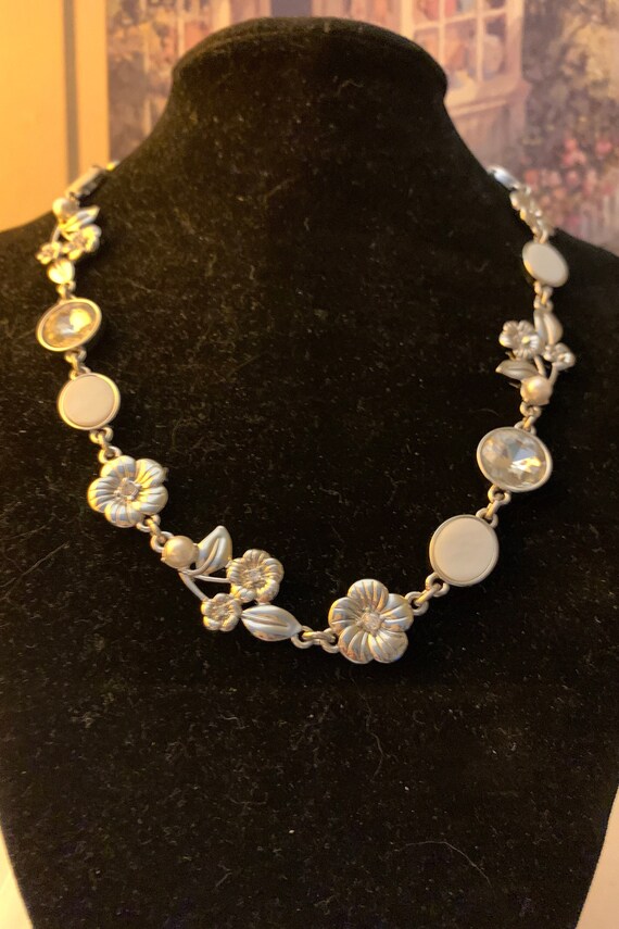 Moonstone & pearl Gem