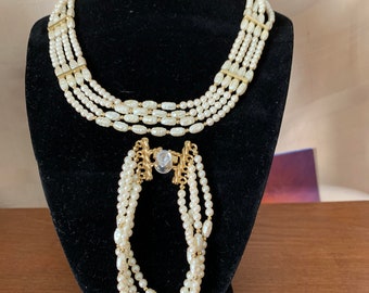 Vintage Pearl Bracelet / Necklace