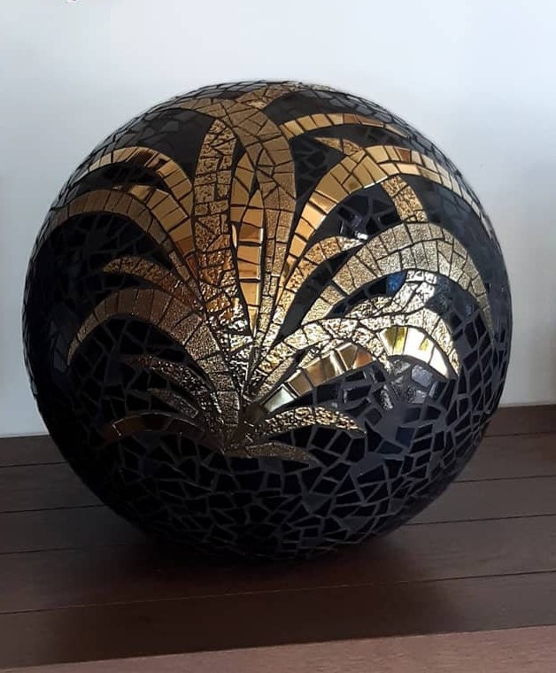 Sphère en Béton et Polystyrène Or Noir