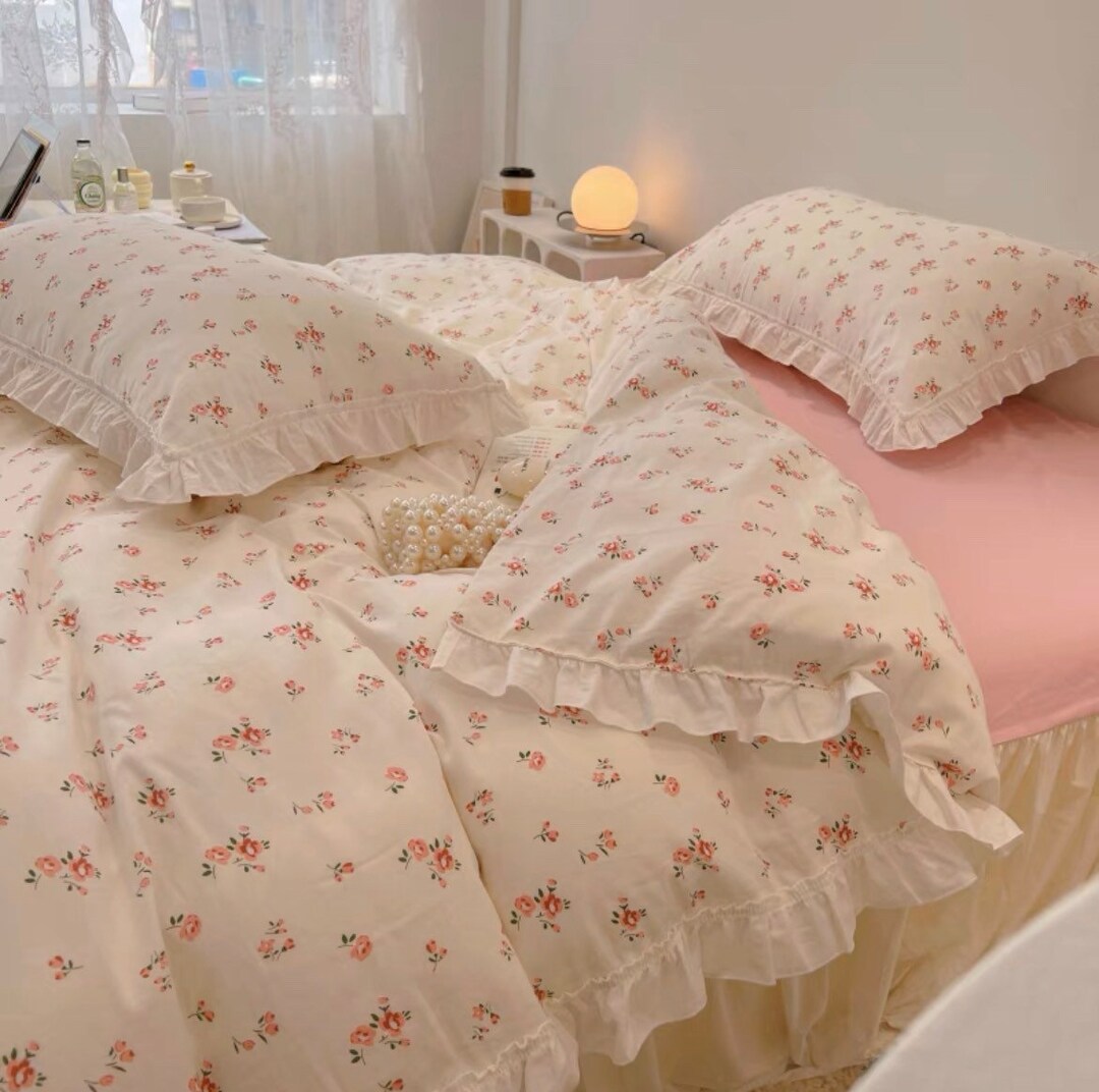 Floral Cotton Duvet Cover Set Pink Retro Ruffle Girlish Bedding , Dorm Bedding Gift Set