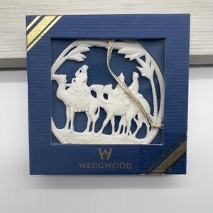 Vintage Retired Wedgwood “We Three Kings” Jasperware Ornament 2-25001-2001 – Three Wise Men Nativity – Boxed – Made in England