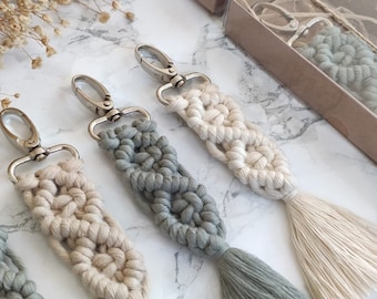 Personalized Keychain , Macrame Keychain, Wedding Gift, Custom Macrame Keychains, Woven Keychain, After Party Gift, Valentine's Day Gift