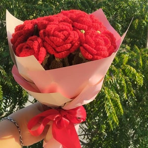 Amigurumi Rose Bouquet, Crochet Red Roses, Handmade Flower Bundle, Crochet Gift Idea,  Amigurumi Flower Set, Gift For Her, Mother&#39;s Day Gift