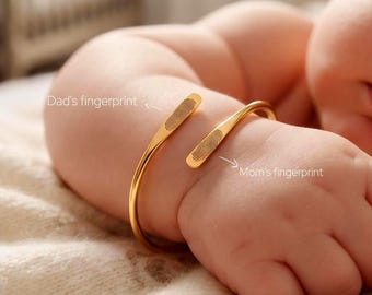 Personalized Bracelet with Actual Fingerprint, Custom Name Bangle,Personalised Baby Bangle,Birthday Gift,Newborn Gift,Christening Gift