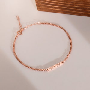 Engraved Bracelet • Personalized Name Bar Bracelet•Isla Bar Bracelet•Nameplate Bracelet•Date Engraved Bracelet Bridesmaid •Mother&#39;s Day Gift