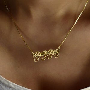 Mom Gift•ASL Mama Necklace •Personalized Name Necklace in Sign Language • New Mom Necklaces • Mother Special Name Necklace•Mother&#39;s Day Gift