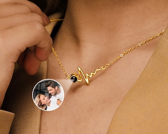 Personalisierte Halskette • Fotoprojektion-Anhänger • Personalisierte Halskette • Fotoprojektions-Halskette • Geschenk zum Valentinstag