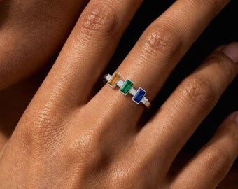 Baguette Birthstone Ring, 18K Gold Family Birthstone Ring, Wide Band Baguette Birthstone Ring, Custom Birthstone Ring,Christmas Gift For Mom