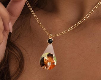 Personalized Projection Necklace • Photo Projection Necklace • Pet Photo Necklace • Memorial Picture Necklace • Gift for Her •Christmas Gift