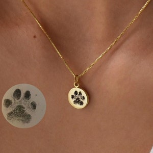 Paw Print Necklace•Pet Lover Gift•Personalized Dog Cat Nose Paw Print Jewelry•Engraved Name•Memorial Loss•Animal Adoption•Pet Photo Necklace