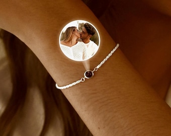 Gepersonaliseerde fotoarmband • Projectiearmband • Gedenkteken afbeelding in armband • Verjaardag huwelijkscadeau vriend • Aangepast cadeau voor haar