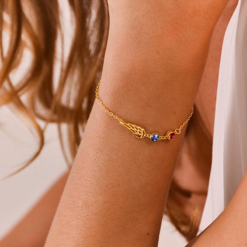 Änglavingearmband med födelsesten • Änglavingearmband med födelsesten • Minnesvingearmband för mamma • Förlust av närstående • Missfallssmycken bild 1