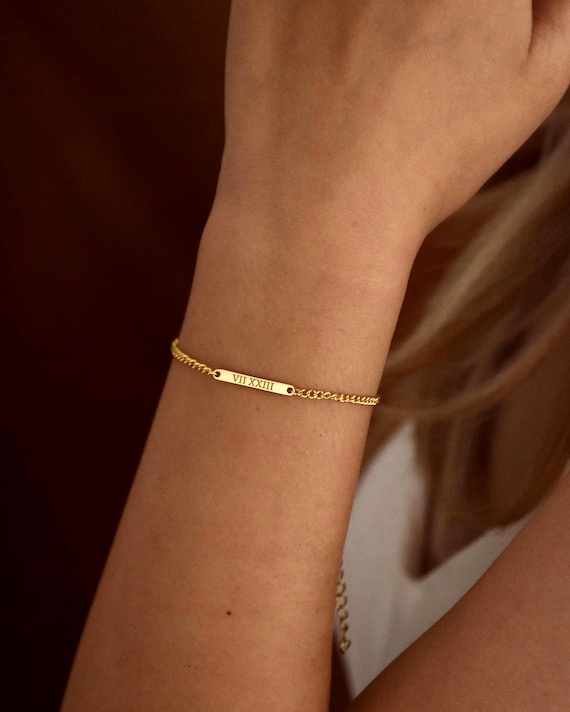 Engraved Bracelet • Personalized Name Bar Bracelet•Isla Bar Bracelet•Nameplate Bracelet•Date Engraved Bracelet Bridesmaid •Mother's Day Gift