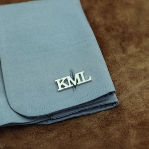 Gemelos personalizados, conjunto para él Gemelos, regalo de boda del padrino, iniciales de gemelos, enlace de puño grabado