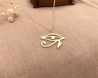 Gold Eye of Horus Necklace: Egyptian Spiritual Jewelry