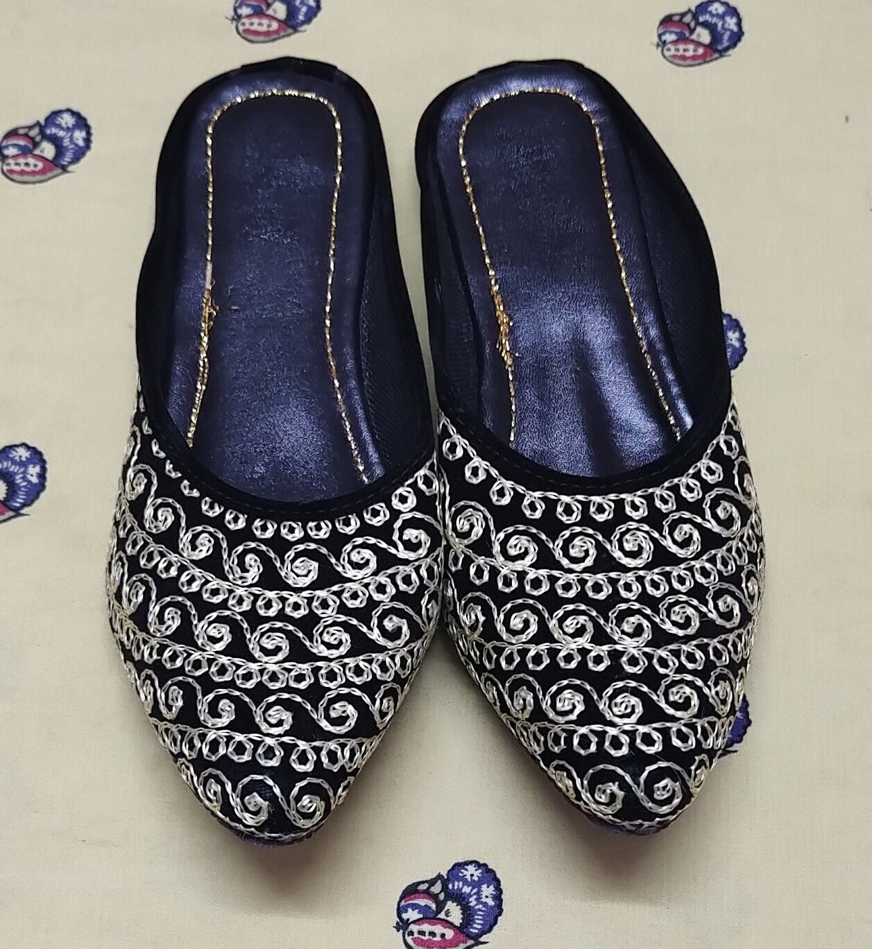 Lacenow juti handmade Punjabi juti Rajasthani design jutti Etsy