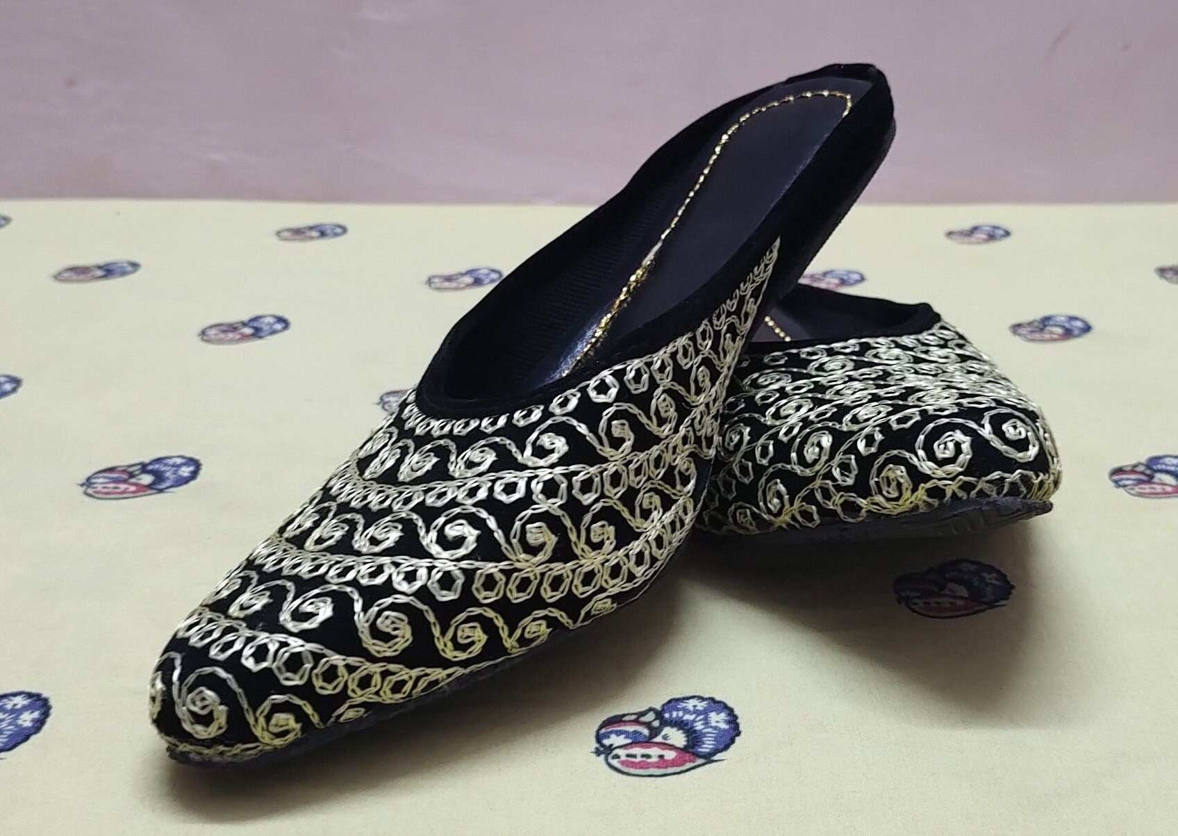 Lacenow juti handmade Punjabi juti Rajasthani design jutti Etsy