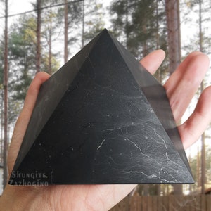 Large Shungite Pyramid from Russia | Real shungite pyramid 3.94 inches in size | Big shungite pyramid 10cm - Flower of Life