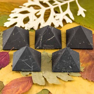 Shungite Pyramids Set | There are 5 pieces in the set | Unpolished surface | Authentic shungite stone made in Russia