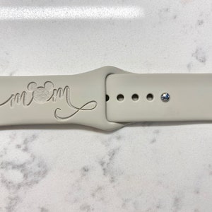 Engraved Mom Mickey Mouse Apple Watch Band