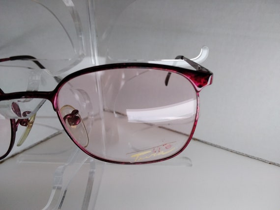 tura  260 vintage eyeglass frames 50-18-140 red - image 3