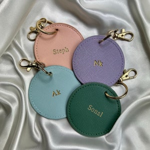 Personalised Round Luggage Tag - Keychain - Keyring - Travel Accessories - Bag Charm - Gifts for Her - Gifts for Him - Wedding Gift