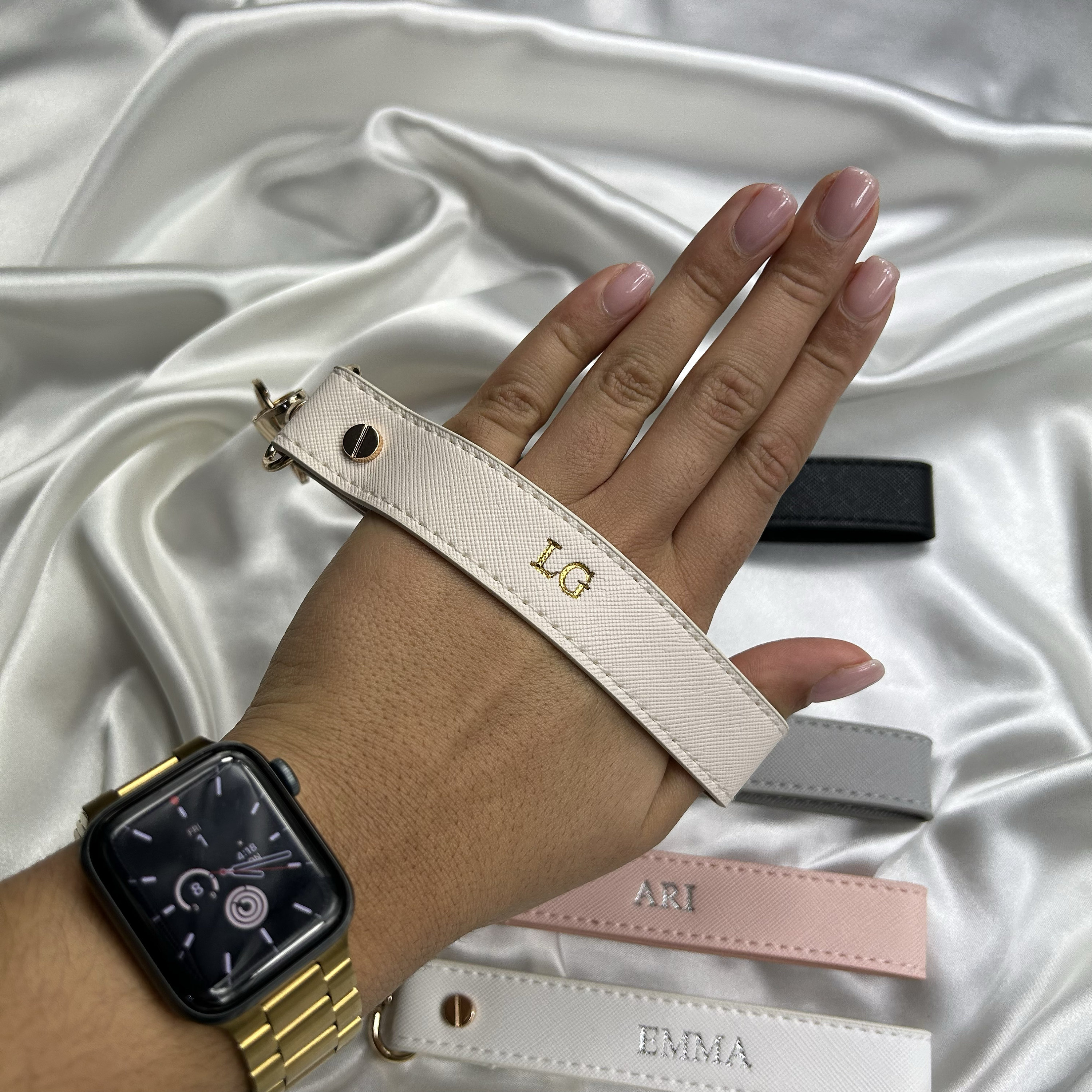 Personalisierter großer Loop-Schlüsselanhänger - Personalisierter Schlüsselring - Armband-Schlüsselanhänger - Taschenanhänger - Autoanhänger - Geschenke für Sie - Gepäckanhänger