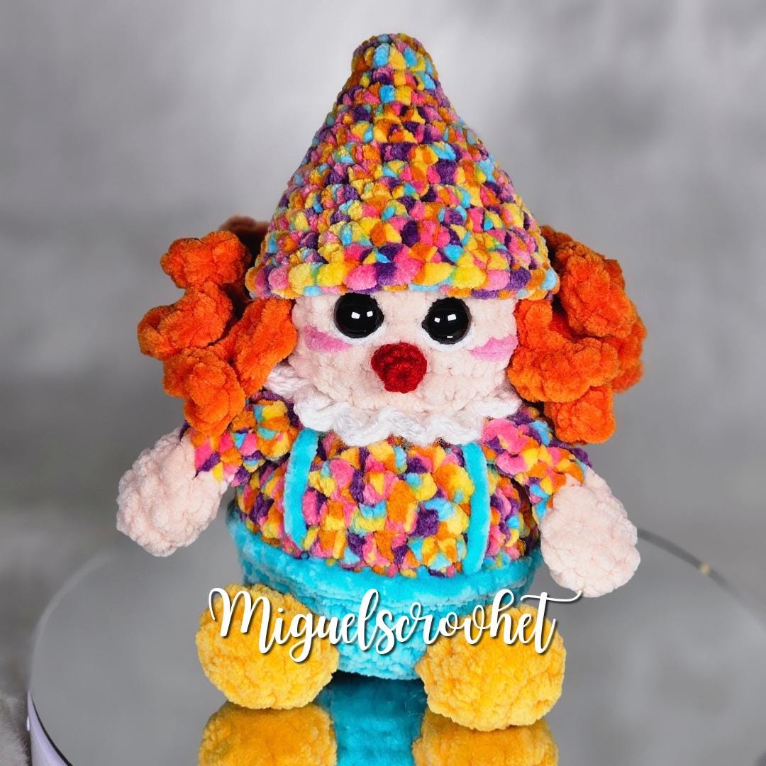 Tuti Clown Amigurumi Crochet Pattern