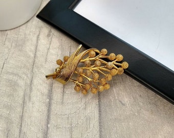 Vintage Gold Tone Harvest Sheaf Plant Brooch Statement Coat Lapel Pin Jewellery