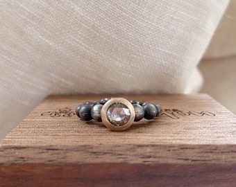 Anello in oro 18k e argento con diamanti naturali - Diamante marrone taglio rosa