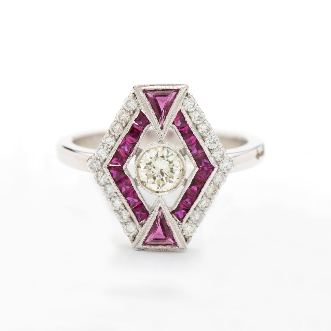 Bague Art Déco En Or 18 Carats Sertie De Diamants Et Rubis - Taille 55 - Occasion